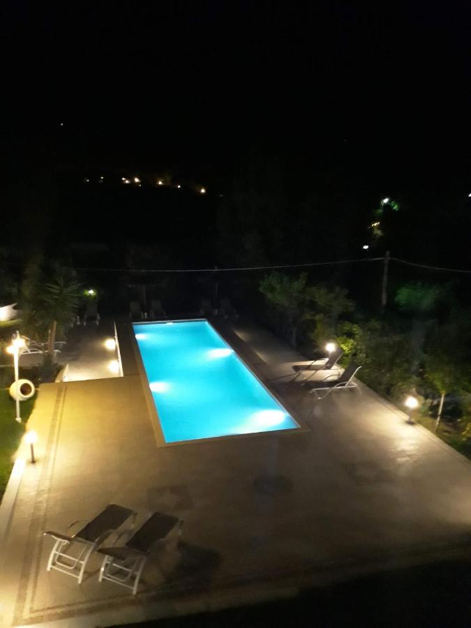 Manos studios Kolios Exterior foto